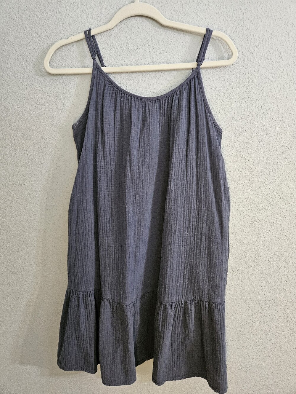 Universal Thread, Medium, Women's Spaghetti Strap Ruffle-Hem Dress - Blue